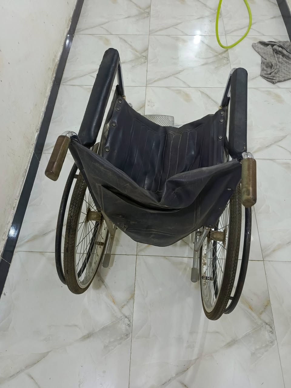 عربانه جديده للبيع 90 وبيها مجال 
الاستفسار ***********
