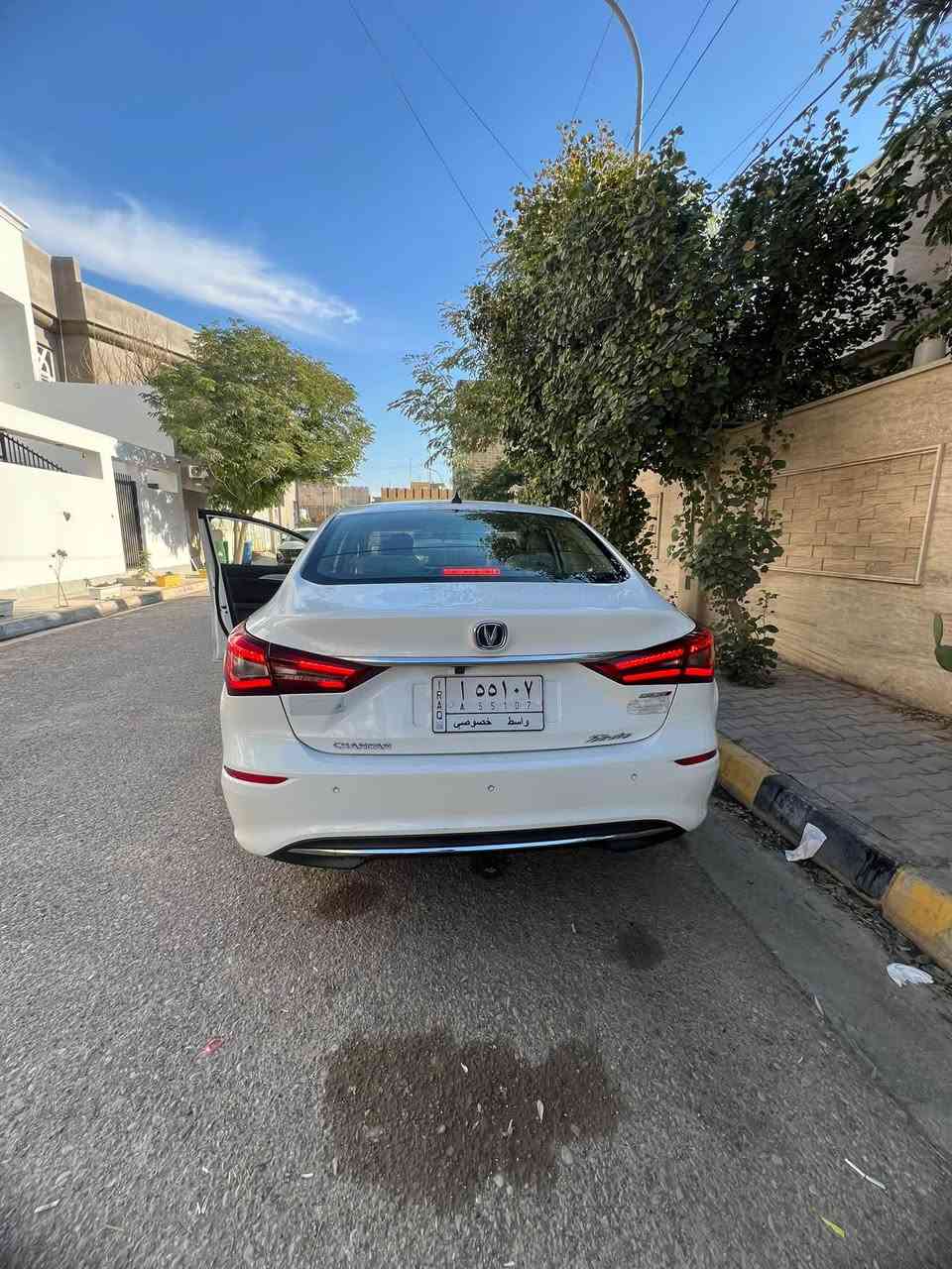 السلام عليكم سياره شانجان ايدو موديل 2020للبيع السياره كفاله عامه وجاهزه ماشيه 197الف رقم واسط السعر 105 وبيها مجال قليل مكان السياره بالكوت مركز المدينه 
الرقم ***********
