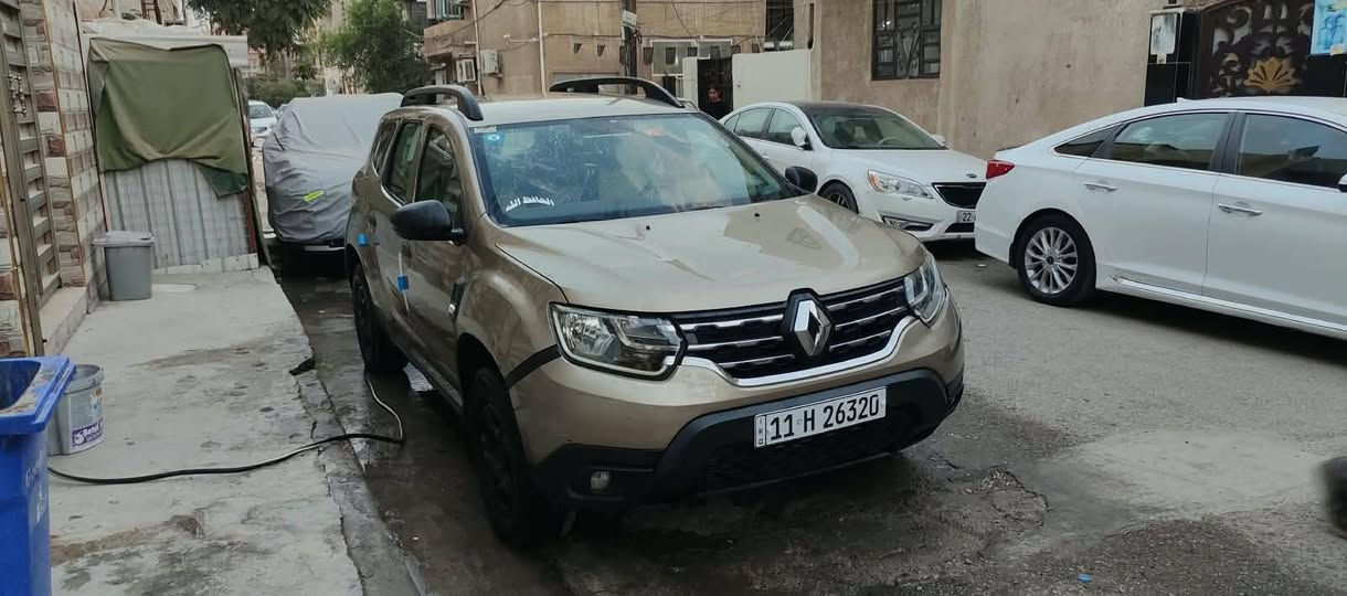 سلام عليكم رينو داستر موديل 2019 محرك 1600 السيارة حرة تحويل مباشر السعر 70   قفلها 67 غير هاذ السعر مابيع مكاني بغداد تحويل مباشر السيار بيها شخط بل بنيد وشخط بل باب الورة الصدر وبيها باب صندوك بي صبغ نصه كلشي موضح بل صور السيارة جاهزة كير محرك صدر تبريد تخم تاير غرفتها نضيفه حيل وبيها دريم شفت داخلي صفحت السايق بي رجفه بصيطه اخوان كلشي ذاكر قفلها 67 سنويه جديد هزة جديد ***********

