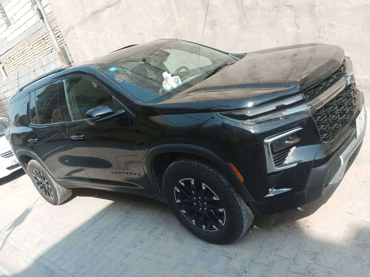 سلام عليكم 
ترافيرس 24 شكل جديد Z71..... لبيع 
رقم شهداء بصرة
تفاصيل هذا موديل معروفه 
السعر 294$
و بيها مجال 
تفاصيل الحادث منشور ويه صور وكذلك رقم شاصي تم نشرة
شراي يتصل على هذا رقم ***********
