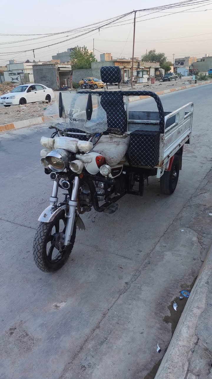 ستوته للبيع رقم وسنويه رقم كركوك تحويل مباشر مكانه 55 سعره مليونين و300وبيه مجال ستوته مال جنايه كوبل للشغل محرك 2025موديل 2022رقم الهاتف ***********
