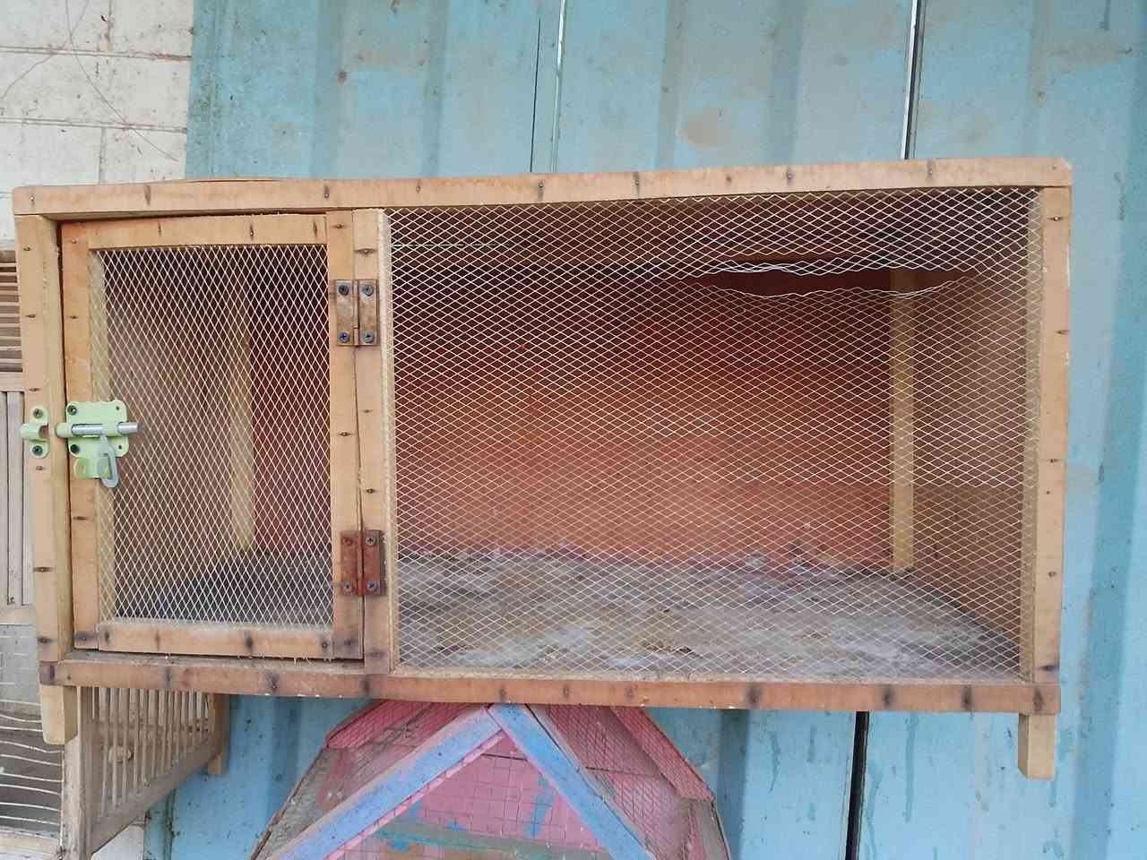 خانة حمام • ارتفاع ٤٠سم • عرض ٨٠سم