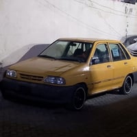 للبيع ابيع كوم حديد ب17  وبيها مجال مصفره  رقم انكليزي بسمي مداور ثاني...