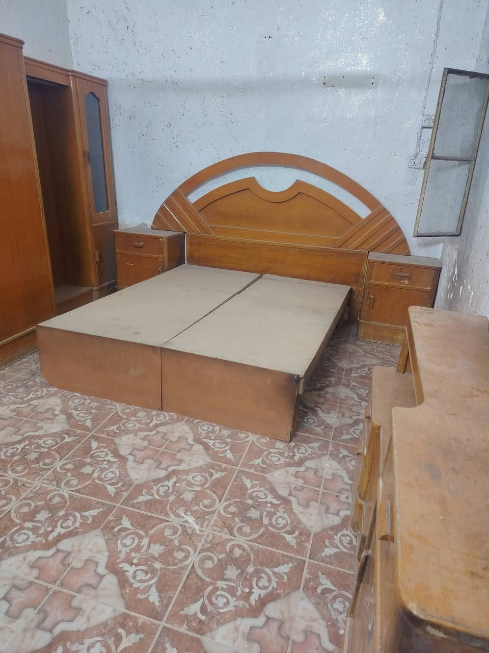 غرفه صاج للبيع
استفسار ***********
نجف حي معلمين
