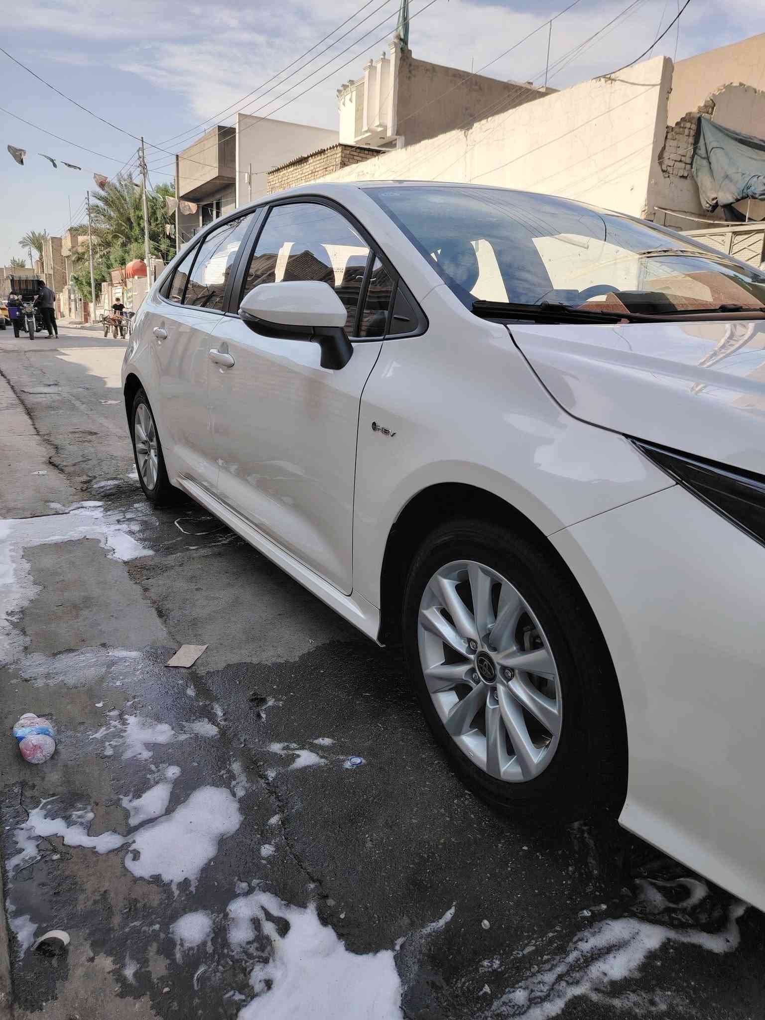 سلام عليكم كورله مديل ٢٥ كفالة عامل ماشيه 26 بسمنه فول مواصفات رقم الهاتف ***********
