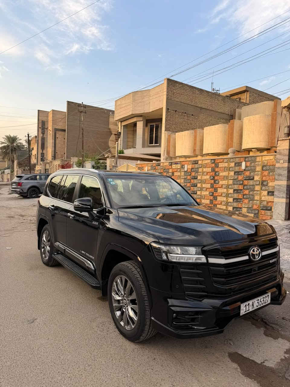 لاندكروز بلاك ادشن • ٢٠٢٤ • ١٥٠٠٠ كم