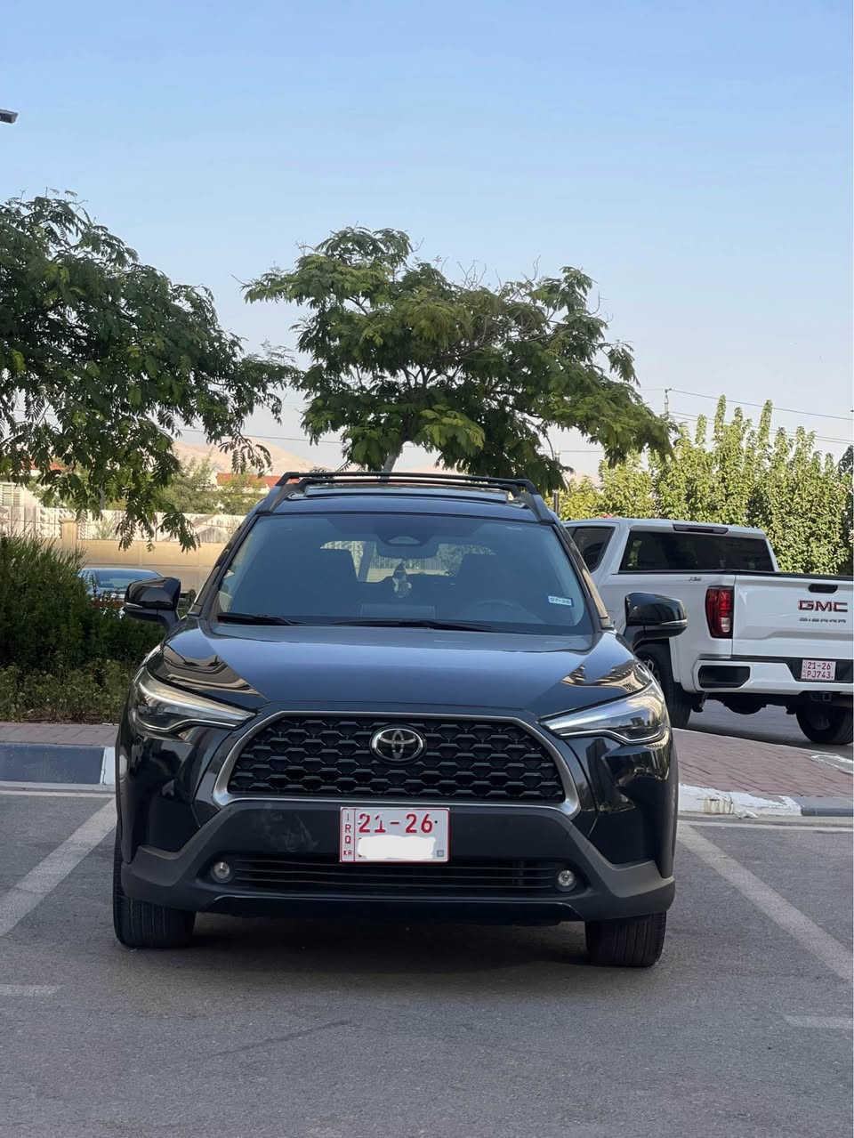 Toyota corolla cruise XLE
مۆدێل ٢٠٢٤
کۆرۆلا کروس مۆدیل 2024 ئەمریکی
قەپات مواسەفات XLE
سلایت
بەسمە و شەغال
وایەرلێس چارج
کوشن جلد خەزن و کارەبایی و هیتەر
لایت و بەگلایت لید
گێچ ئەلیکترۆنی
سندوق شەفت
پەردە
فول فولە
دەرگاو چەمەلەغی کلێری ئەمریکایە

***********

للبيع تويوتا كورولا كروس XLE موديل 2024

🔹 الموديل: Toyota Corolla Cross XLE

🔹 السنة: 2024

🔹 المحرك: 2.0 لتر 4 سلندر
‎🔹 الجنط: 18 إنچ ألمنيوم

🔹 عدد الركاب: 5 أشخاص

🔹 المقاعد: جلد اسود بلاد

🔹 كرسي السائق: كهربائي 10 وضعيات + دعم قطني

🔹 تدفئة المقاعد الأمامية

🔹 مكيف أوتوماتيك ثنائي المناطق

🔹 شاشة + Apple CarPlay وAndroid Auto

🔹 شحن لاسلكي للموبايل

🔹 Blind Spot – مراقبة النقطة العمياء

🔹 Rear Cross Traffic Alert

🔹 حساسات أمامية وخلفية

🔹 كاميرا خلفية

🔹 إضاءة LED

🔹 مثبت سرعة متكيف

🔹 أنظمة أمان Toyota Safety Sense

📌 الحادث: [باب و جاملغ كلير ]

📌 الموقع: سليماني 

السيارة XLE فول أوبشن بالنسبة لفئتها .

الشراي يتصل على هذا الرقم : *********** السليمانية, العراق
