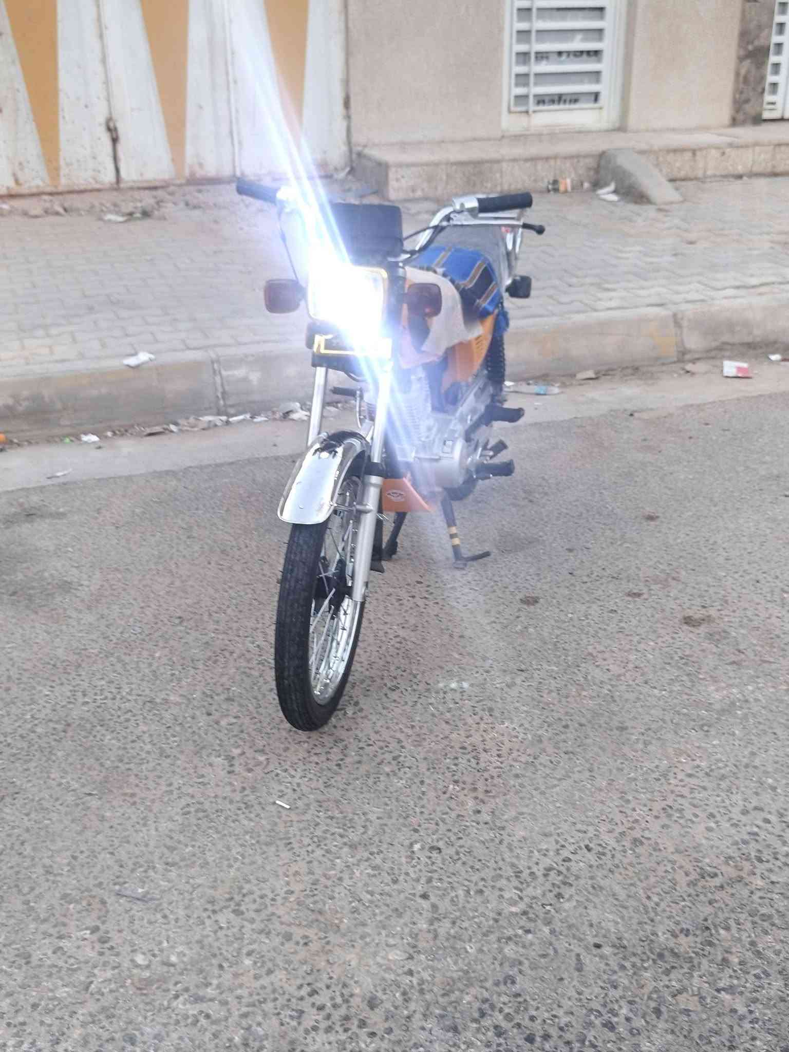 سلام عليكم دراجه للبيع موديل20 أوراق أصولي وتعميره 25 دراجه حلوه كلش مكفولة كربايات كله شغاله مكاني كربلاء السكان العسكري ***********
