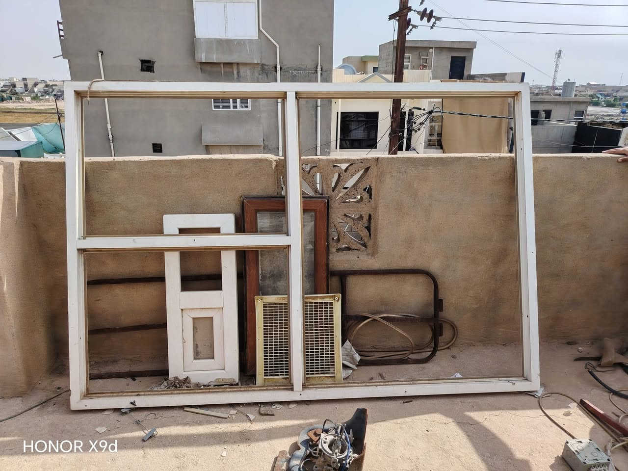 شباك • اطار باب • سكيبات