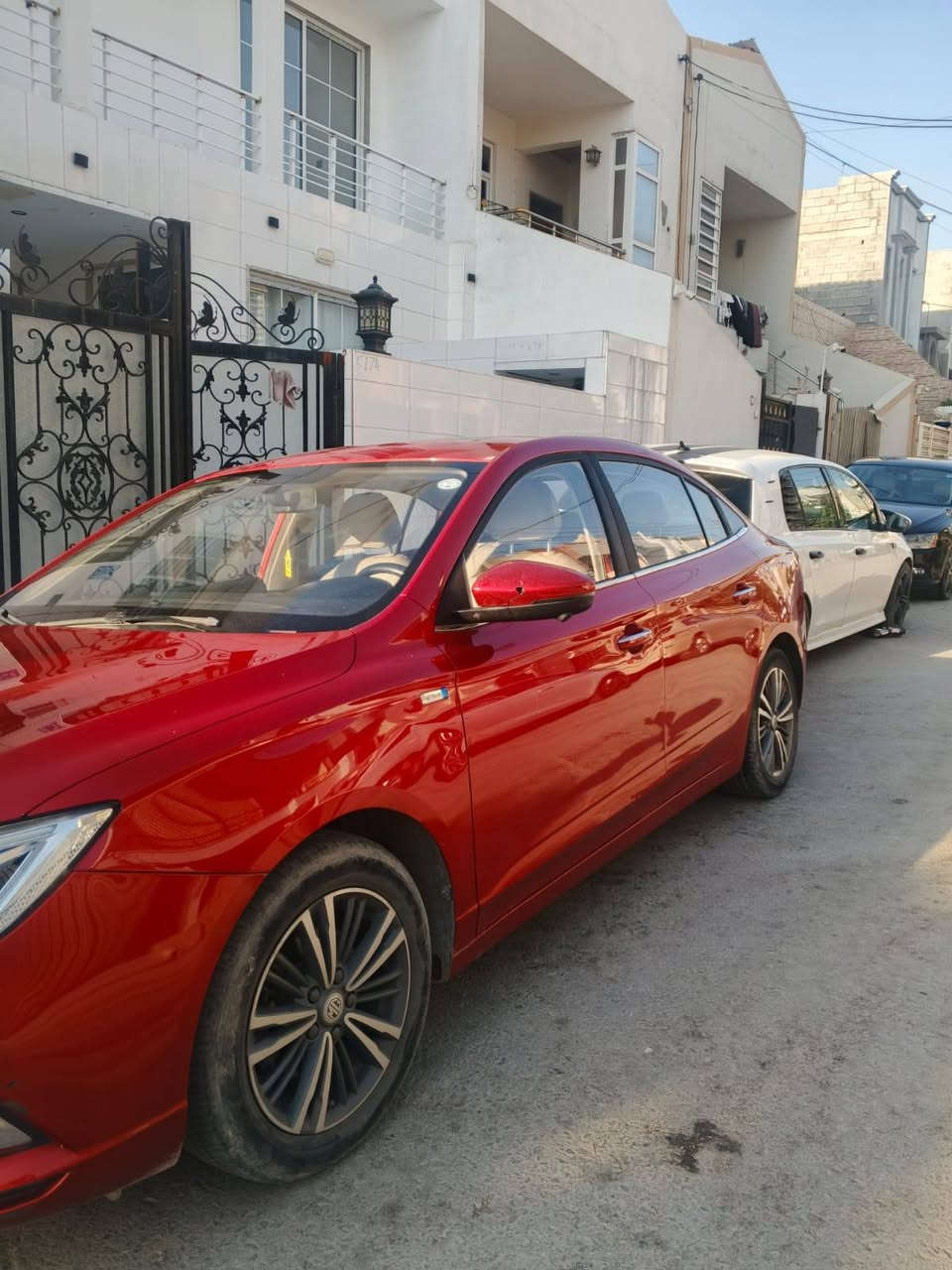 سيارة ام جي لوك شري /فول فول للبيع 
موديل /٢٠٢١
لون /احمر
رقم /اربيل 
شرط تحول 
خمس كاميرا 
ويل كروم 
بصمة 
سيلايد 
كوشن هيتر
كوشن جلد 
بريك بصمة
لايت زينون و ليد 
حصاص 
٦ سماحة 
شاشة كبير
ثلاث مكان تعديل بارد 
سيارة غاز و بنزين 
سعر/95ورقة ***********

علیها غرامە مليون و تماتان الف 
سیارە ام جی فول فول موسەفات  بۆ فرۆشتن 
مۆدیل /٢٠٢١
رەنگ /سۆر
ژمارەی /هەولێرە 
غاز و بەنزین 
٥ کامێرە 
کوشن جلد 
کوشن هیتر
٨ پەراشتوت 
٥ سەماعە 
حەساس 
ویل کرۆم 
یەک ملیون ٢٠٠ هەزار غرامەی لەسەرە 
*********** أربيل, العراق
