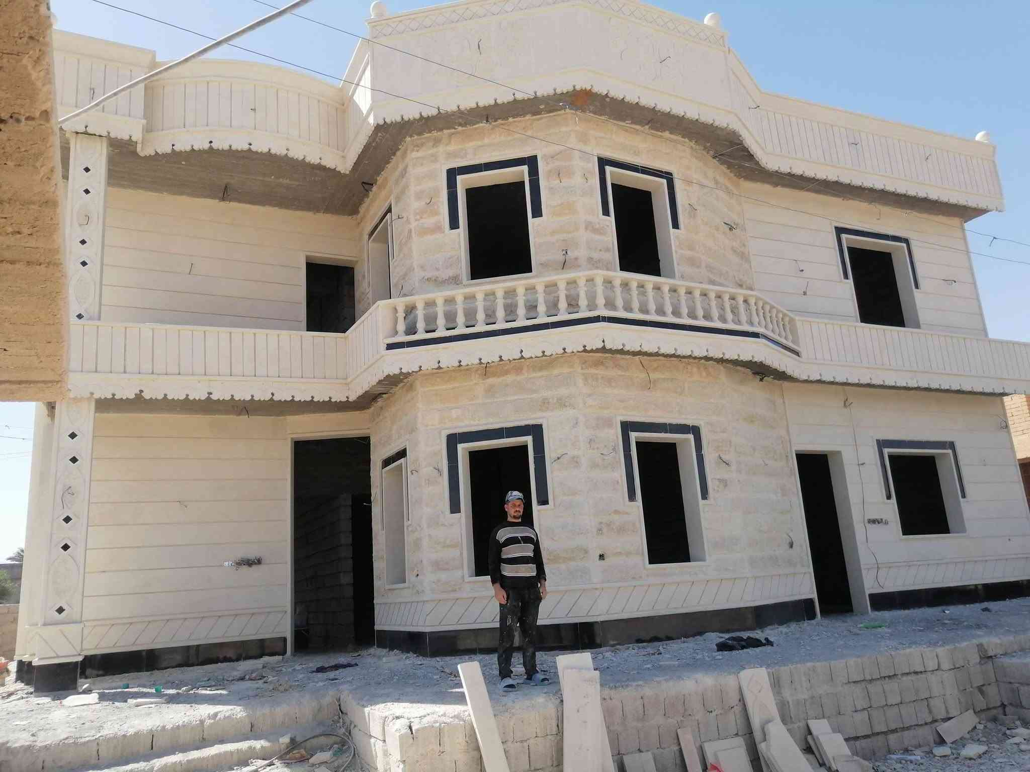 يوجد كادر حجر حلان بسعر مناسب شغل شرط هندسه من يرغب بل عمل يتصل عل خط و الخاص مفتوح ***********
