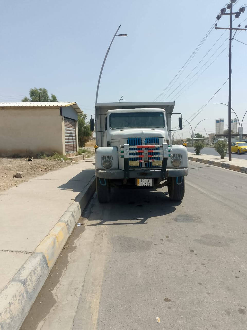 سكانيه 111 لبيع حصا كاز رقم جديد سنويه كلاب اسعر 85 وبيه مجال اتصل على رقم ***********

