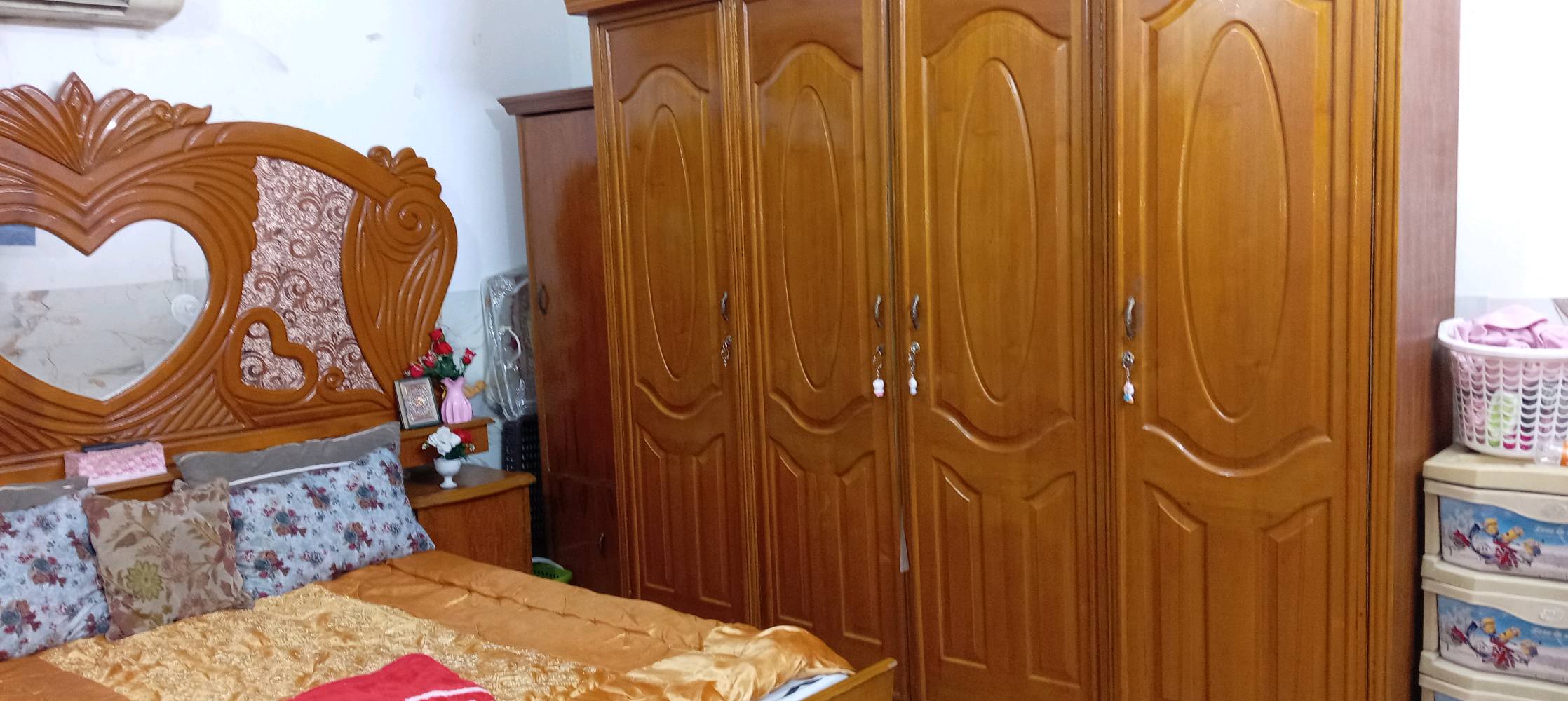 غرفه كامله للبيع او مراوس