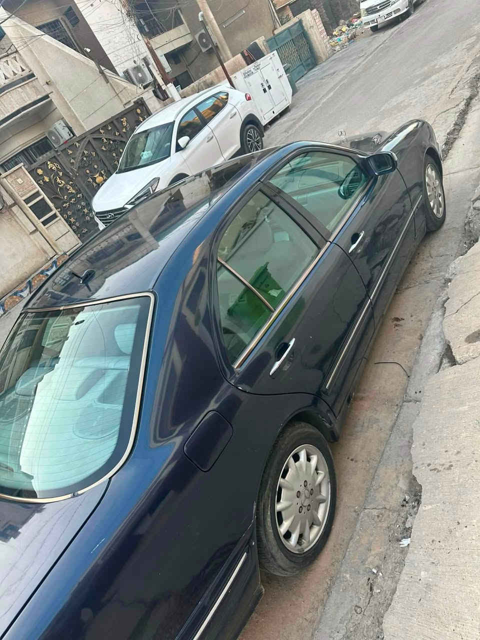 اعادة النشر 
بسبب الوعود الكاذبة

سيارة مرسيدس موديل 2000 وارد الماني اليجانز محرك 320V المرغوب السياره بدون حادث مصبوغه عام رقم صلاح الدين مميز بأسمي كير ومحرك مضبوط (نقص تبريد) تدفئة كشنات تكييف لمس شاشة اعطال والسعر 85 ورقه وبيها مجال بسيط مكاني بغداد الدورة 
للأستفسار الاتصال على ***********

