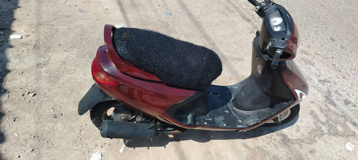 فراشه  لبيع محرك مفتوحه مره وحده الدراجه خير من الله كامله مكمله مال جناي ماتعبك ابد المكينه خرسه ونعومه فول مكاني نجف حي المكرمه السعر 350 وبيها مجال لشراي والموشراي لا يطب احسن هاذا رقمي ***********
