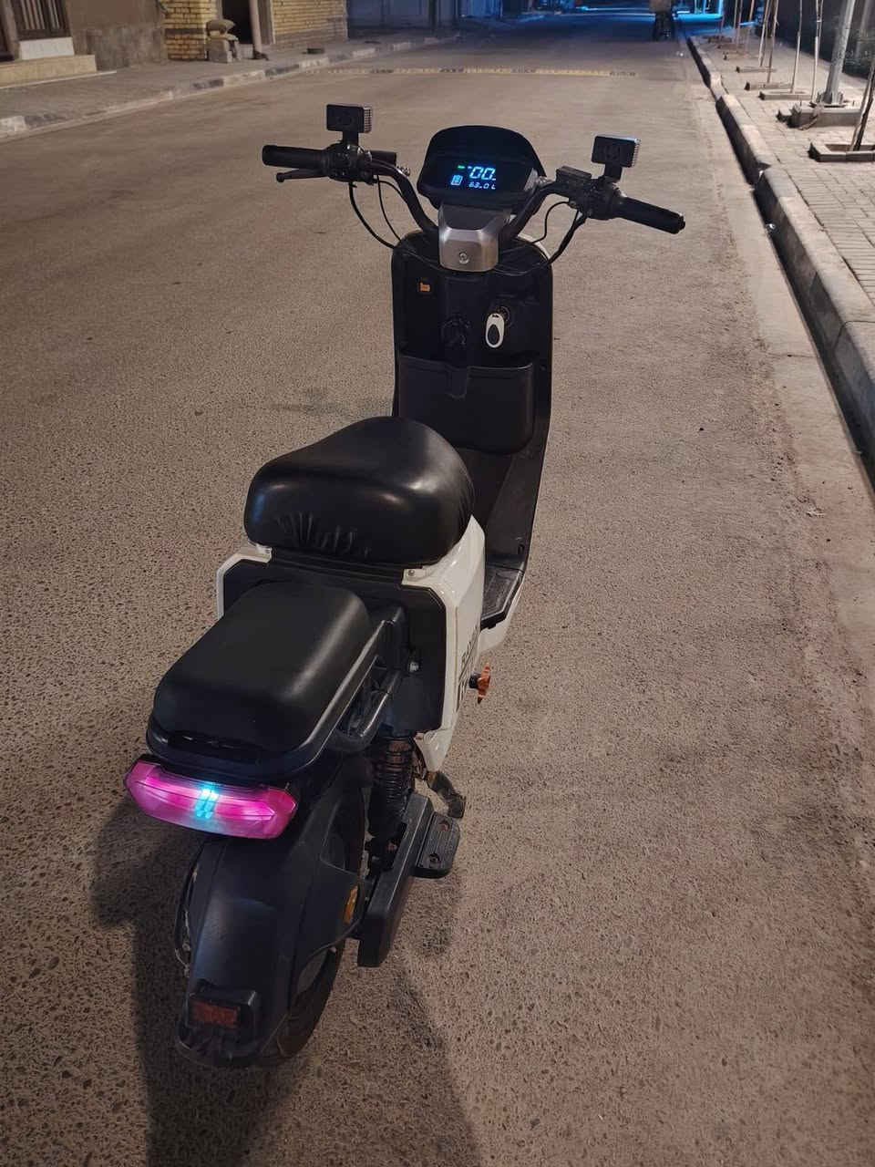 R900 • ٥ بطاريات ٢٦أمبير • البصرة كردلان