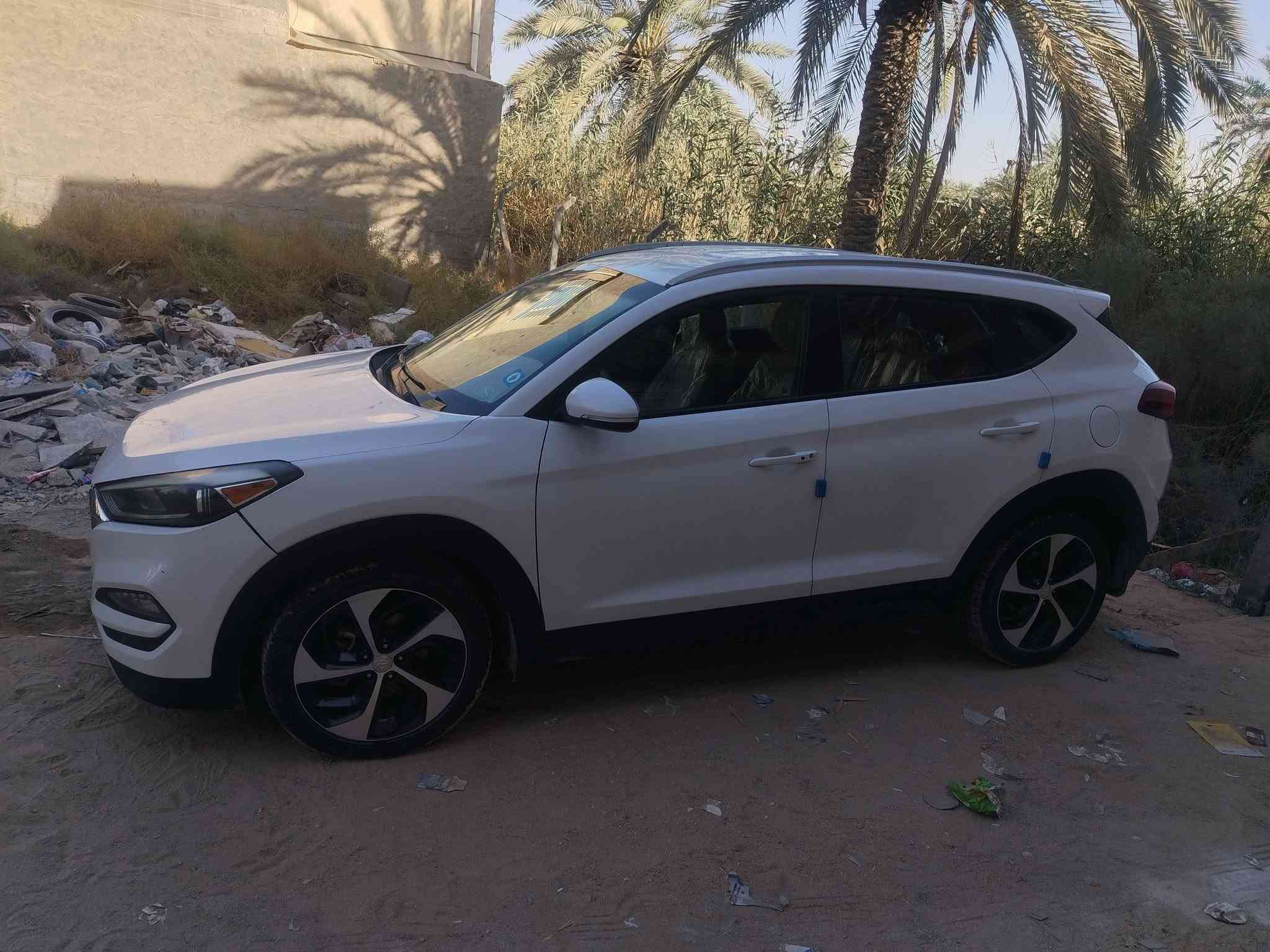 سياره للبيع توسان موديل ٢٠١٧ وارد أمريكا ضرر بس بنيد وبارد بالباب سيارة فول بصمه جنطه كهربائي كرسي كهرباء تحكم ستيرن جهتين شاشه كامره دواره رقم بابل انكليزي بسمي مكان كربلاء رقمي *********** بيه واتساب السعر ١٥٨ بيه مجال ***********
