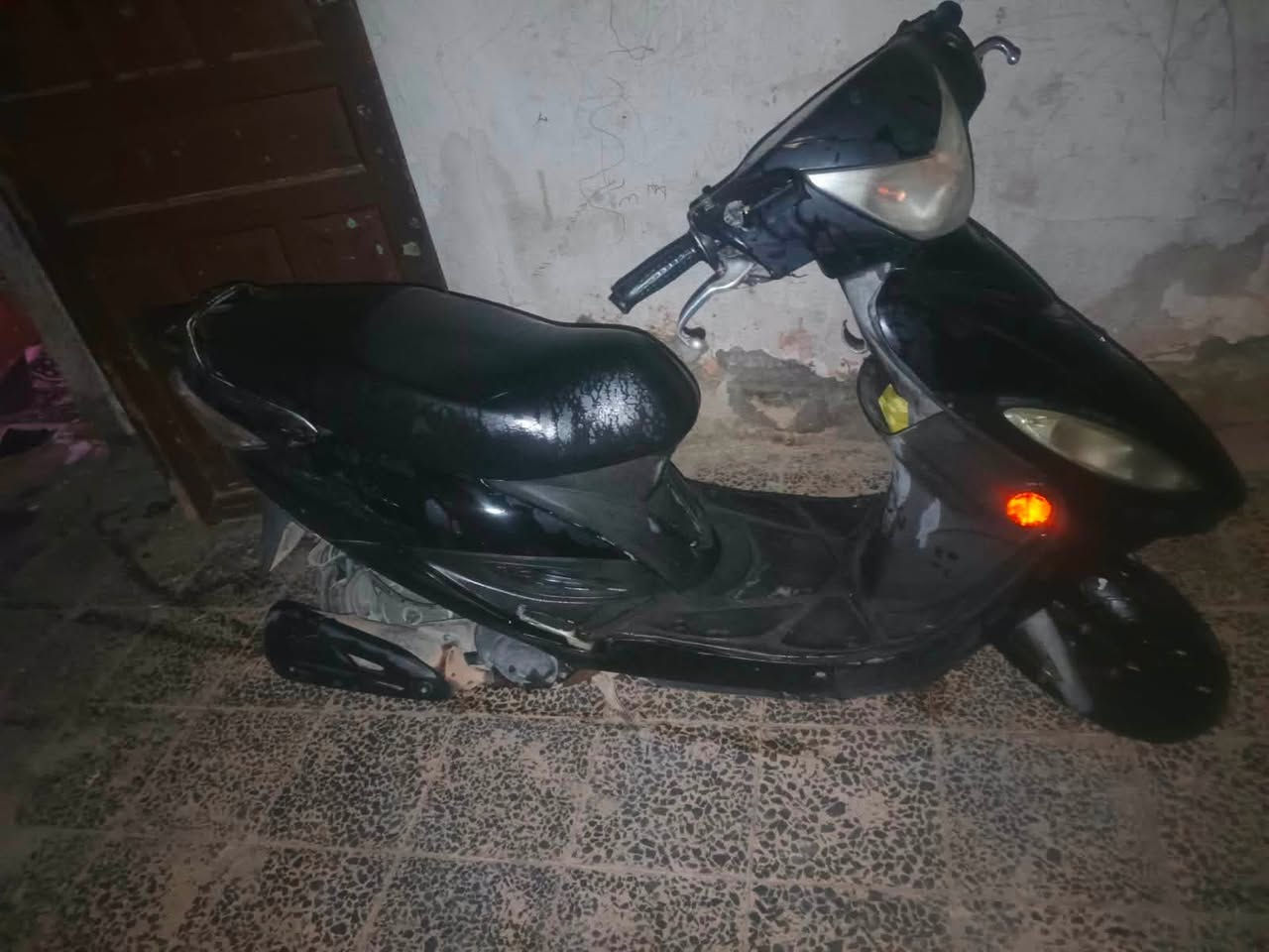 دراجه للبيع
دراجه جي فور للبيع 
كهربائيات كلها شغاله
مكينه مكفوله 
ما مبينه بل تصوير ضلمه تعال وشوفها 
السعر ٤٥٠
مكاني ناصريه مركز شارع ابراهيم الخليل 
الاستفسار ‭ ***********‬
