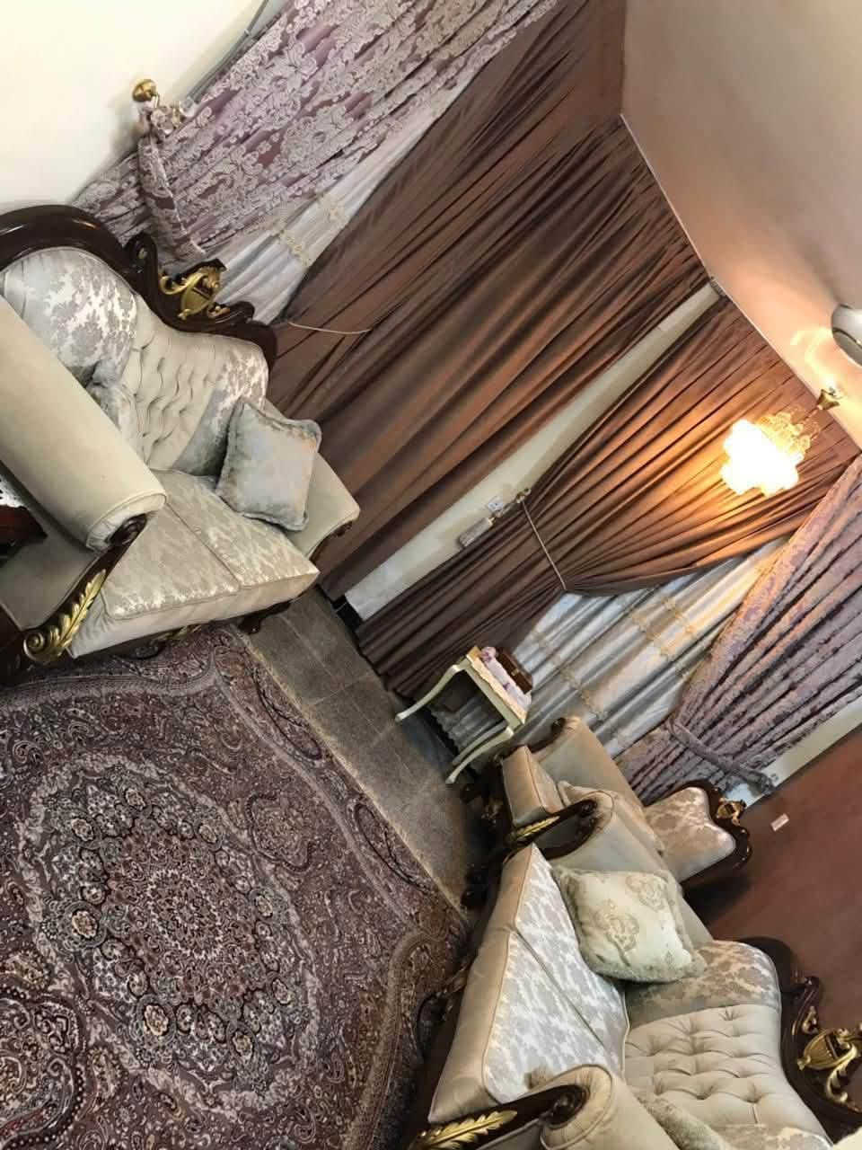 السلام عليكم
تخم تركي عشر مقاعد للبيع خشب زان ملكي السعر ٦٠٠ الف بي مجال المكان بغداد للاستفسار الاتصال على الرقم ***********

