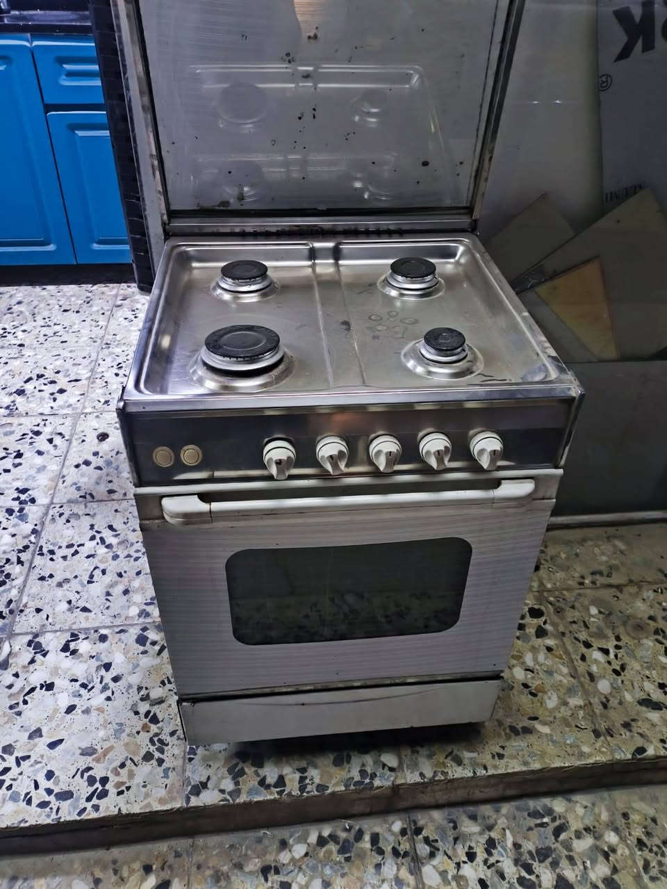 مرجوحه • طباخ مصري • كاونتر