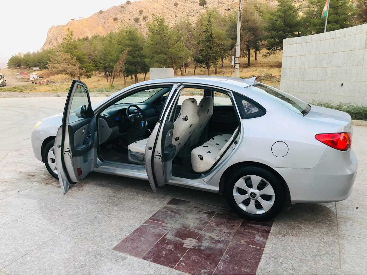 هەرزانترین نرخ
$43 کۆتای         رانیە         *********** ڤایبەر و واتس ئاپی لەسەرە
هۆندا ئەڤانتی براوەی دووبەی مۆدێل 2008 مەکینە 16 ی دکشن بەرزی مەرغوب 
تۆماتیک تەبرید سارد و گەرم لەسەر سویچ
سەقف و کەڤەر بەشەرت خایس وم لێدراو بەشەرت
تەبرید لەمسە ئاوێنە شەفتە 4 گێچە کوشن جڵدە قفڵ مەرکەزیە 
کامل کارەبای و ناوگێچی مەزبوتەو بەسراوە رانية, السليمانية
