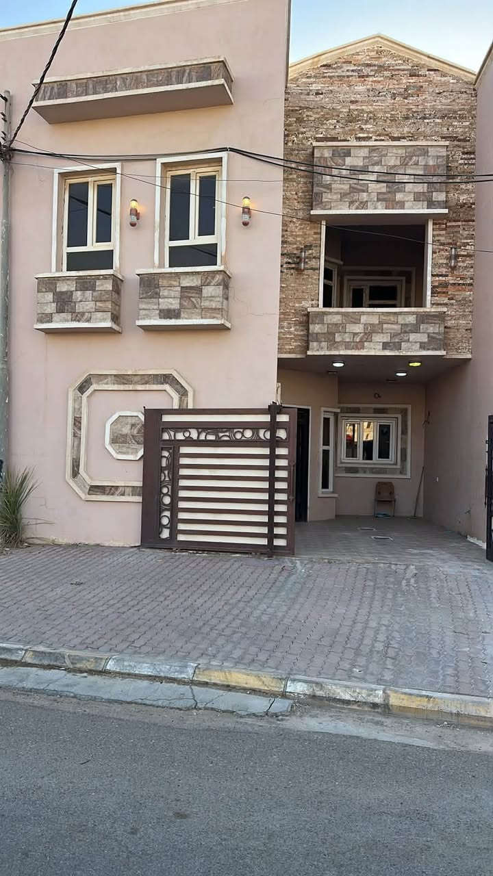 بيت للايجار في تكريت حي الزهور 
جدا نظيف ومرتب للاستفسار الاتصال بالرقم

‭***********‬
