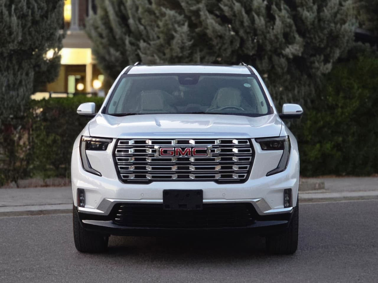 GMC Acadia Denali 2024
فول مواصفات
ماشية فقط 5,400
بدون رقم، السيارة موجودة في أربيل
رقم الشاصي: 1GKENLKS4RJ189383
3 قطع صبغ أمريكا
للاستفسار:
***********
***********
