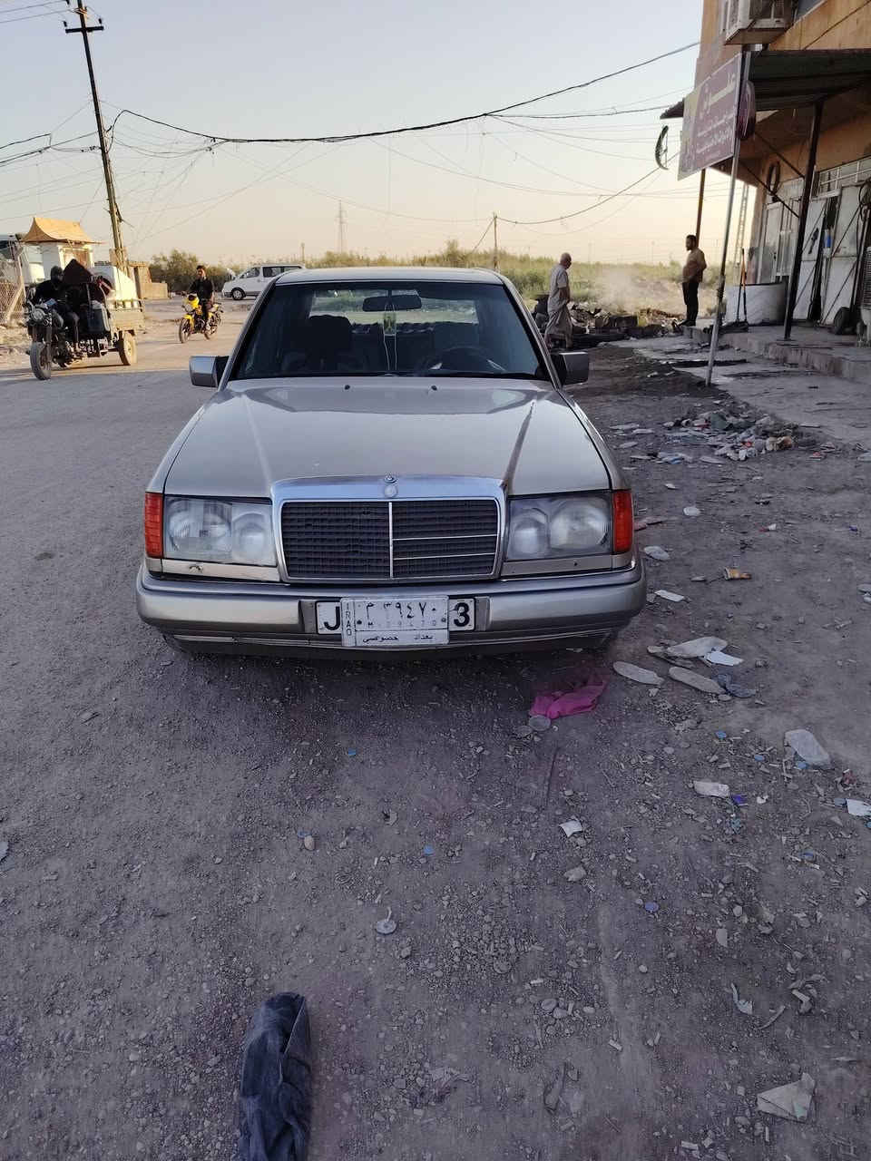 مارسدس دب موديل 1991رقم بغداد سنويه نافذه محور كير مكينه فيفيتي كفاله تبريد ثلج فتحه كهربائيات فول جام كهربائي تخم تاير حداديه 45وبيه مجال***********
