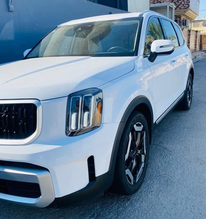 للبيع او مراوس Kia Telluride EX 2023 وارد أمريكي 

1. Kia Telluride EX موديل 2023
2. السعر 265$
3. محرك V6 سعة 3.8 لتر
4. قوة 291 حصان
5. أوتوماتيك 8 سرعات
6. دفع أمامي
7. 3 صفوف مانع اصطدام 
8. 7 ركاب
9. كشنات الصف الثاني VIP منفصلة
10. داخل السياره ابيض كشنات جلد
11. تدفئة الكشنات الأمامية
12. تبريد/تهوية الكشنات الأمامية
13. فتحة سقف كهربائية
14. شاشة 12.3 إنش
15. ملاحة GPS
16. Apple CarPlay
17. Android Auto
18. تحديد ومساعدة المسار
19. مثبت سرعة ذكي
20. كاميرا خلفية وحساسات ركن

📍 رقم بغداد باسمي 📍مكان السيارة بابل الحلة 
📏 المسافة المذكورة في المنشور: 60 ألف كم

السيارة نظيفة ومواصفاتها مميزة، والفحص خير دليل 

📞 للاستفسار والتواصل: واتساب فقط ***********
