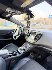 كرايسلر 200 • ٢٠١٥ • رقم بغداد