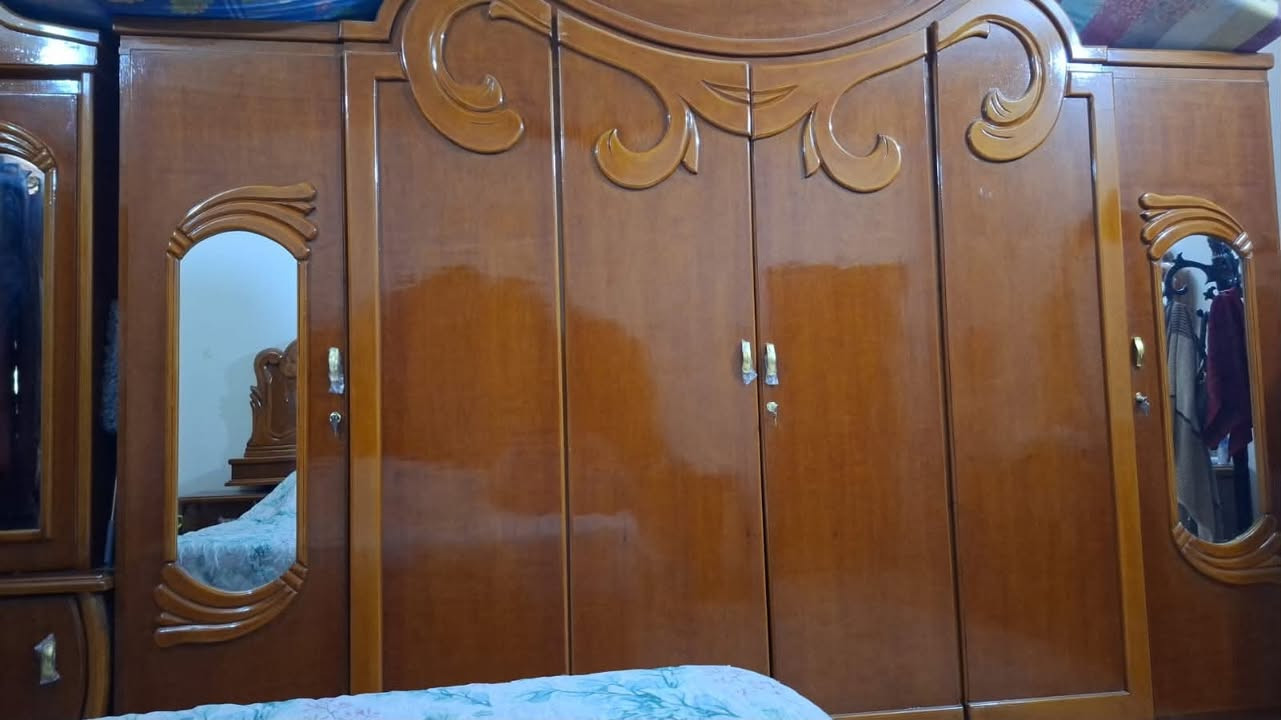 غرفة نوم للبيع
الغرفه نجارة وصاج اصلي 
نظافه كامله 
السعر على الخاص او الاتصال بالرقم
***********

