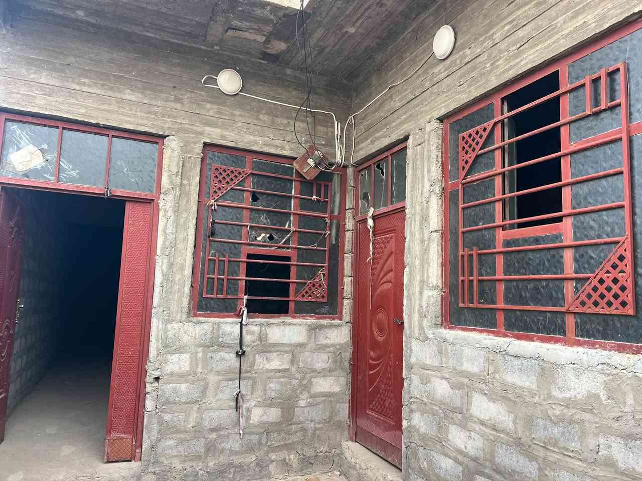 بيت للإيجار • رجم حديد • ١٢٠م
