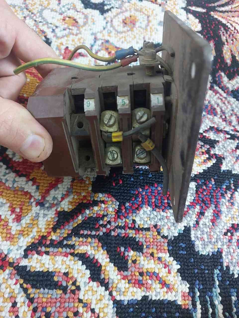 جوزه تشغيل يمنه يسره نورنه هنكاريه ٣/٤ بلاديه
بغداد كماليه***********
