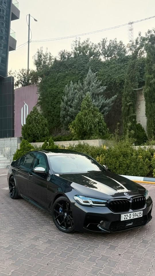 BMW 550i🔥
سعر جدا مناسب🔥سعر:💵$258 و مجال بصيط
مودیل:2017 محدث 2023
اخوان سياره وكاله المانيا و ضمان انتربول ✅
داخل كلين بس بل أهني ٢ قطعة بيها مصبوغ ✅

مواصفات فول فول:
٥ كاميرا، كشنات مساج و حار و بارد، ناظور ليلي، بردە
داخل ابيض بلادي، لايت ليزر، باب شفت، بلاد ام، رادار ٣٦٠
رادار كبیرە، داتاشو،كشنات ٧٠٠، سماعه باورز آند ويلكنز
سكان كهربائي، لايت ليزر بلادي، أوتو بارك، اوتو بریك
تبريد بالتكم الخلفيه، سندوق كهربائي، شاشه كبيره 
 فتحه الصقف ، كشنات ميموري، كاميرا، مرايه كهربائي…

✅‎محرك ٨ سلندر ما مفتوح بشرط 
نظافه ١٠٠٪؜ كامل سيرڤس بدون نقص كهربائی✅
سلیمانی📍
***********📞
Admin🌹
