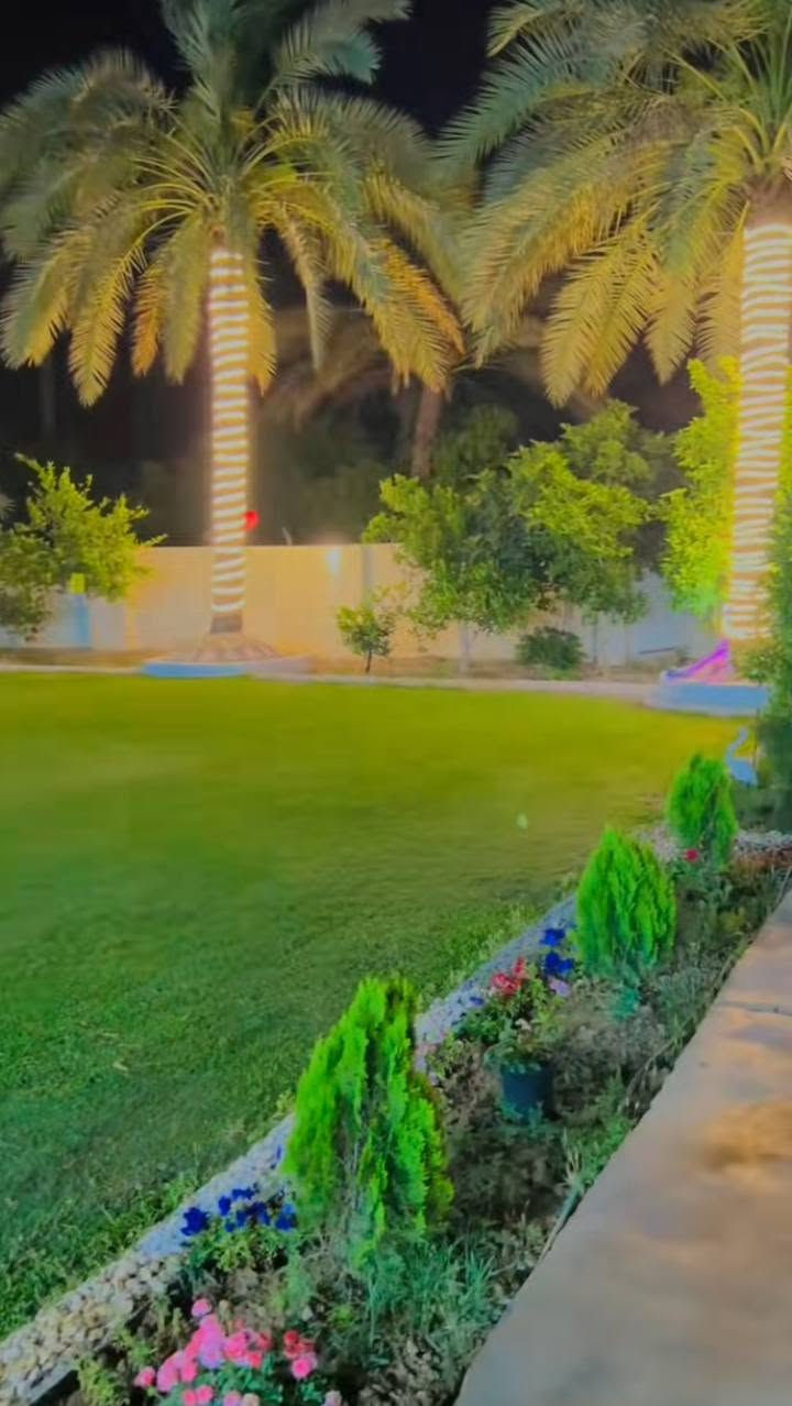 السلام عليكم الي ايحب هيج ترتيب والي محتاج حدقجي ولي عده شغل ترميم بحديقته موجود ***********
