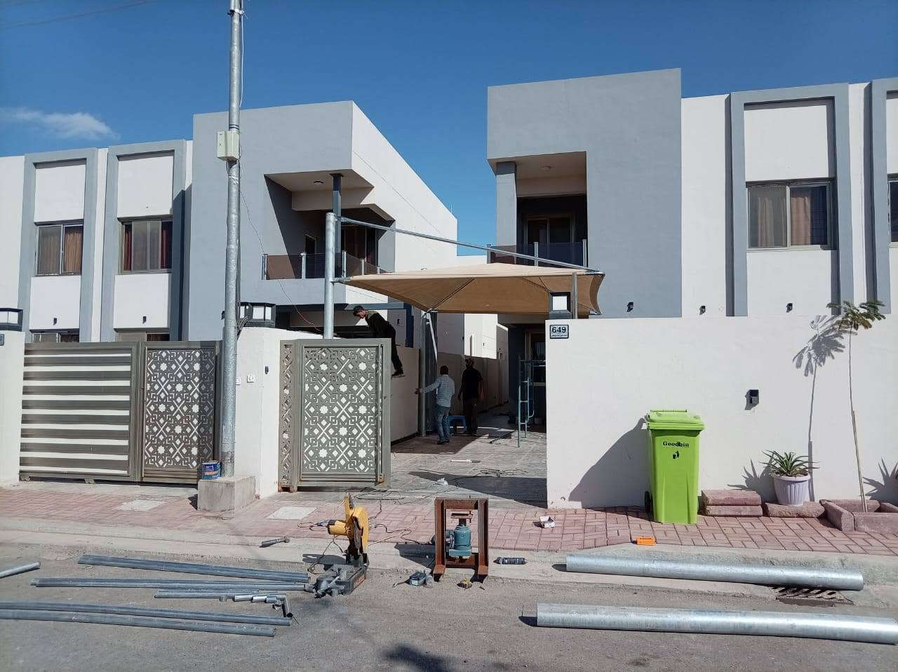 تم بعون الله عمل سقيفة هرميه في مجمع نجمه بغداد ونشكر كادر مكتب العسل للسقائف كي سبان سعر المتر 40الف***********
