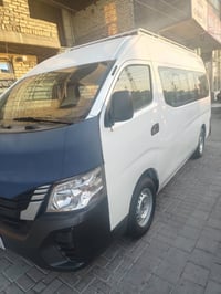 عندي نيسان موديل 2025 مكفوله ماشيه 53 فول 07711649697