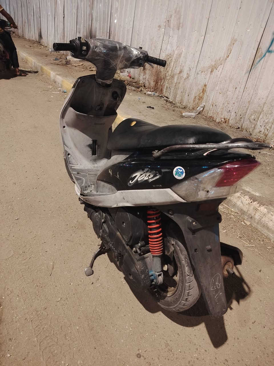 سلام عليكم للبيع دراجه ماكس منغولي بوشه 49 بلاد كله شغاله سلف هندر كهربائيات شلعه تخبل مشي خير من الله كله ختم واحد السعر 450 وبيه مجال العنوان ناصريه مركز الاستفسار ***********
