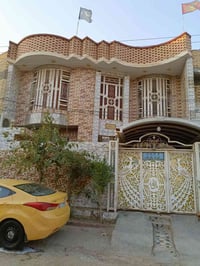 دار للبيع حي الخليج شارع الملعب المساحة.200متر طابقين بناء 2017 ثالث ف...