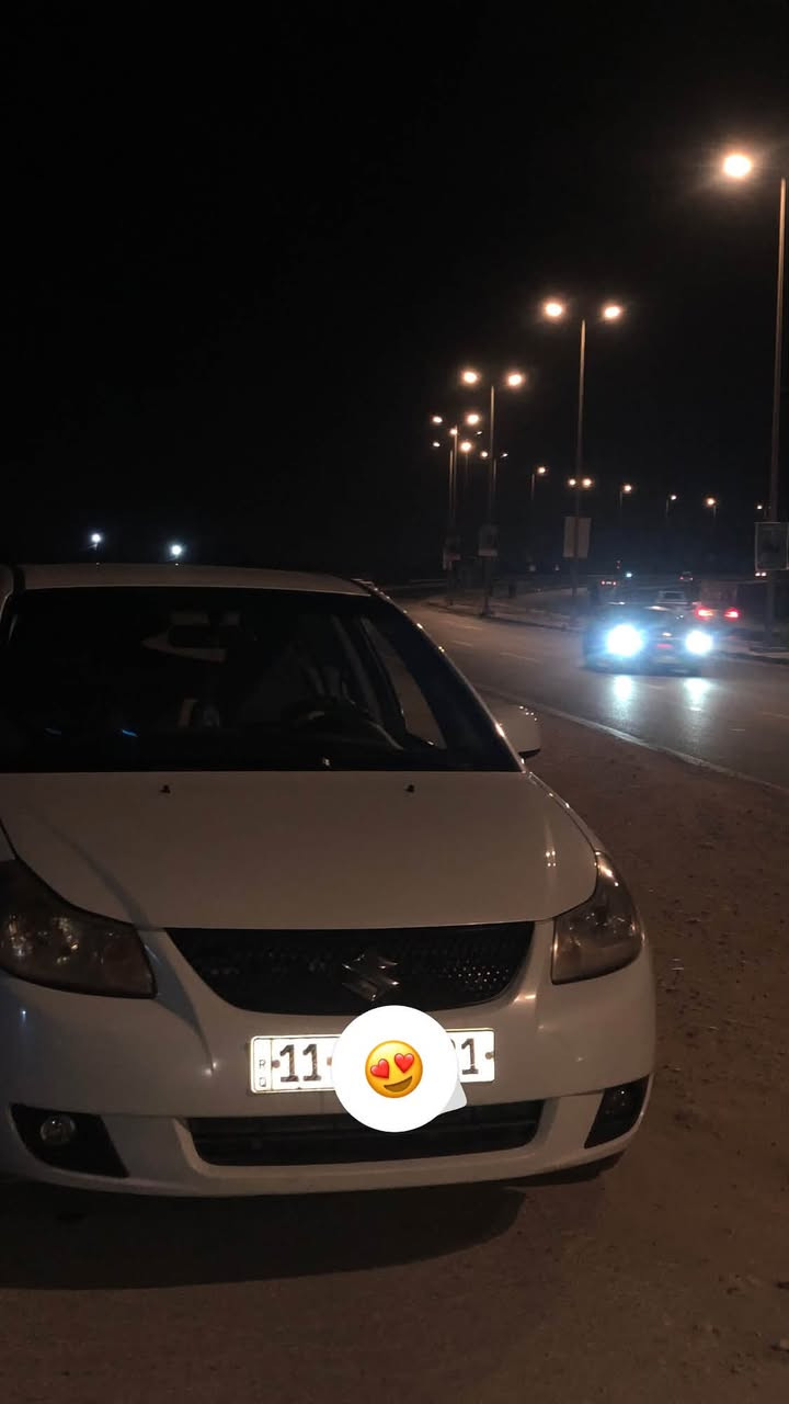 السلام عليكم سازوكي رقم بغداد  باسمي سياره بابل  سياره جاهزه من كلشي تبريدحداديه موديل ٢٠١٣ سياره نظيفه وانظف من بلصوره مكان بابل محاويل خاص باقي التفاصل ***********
