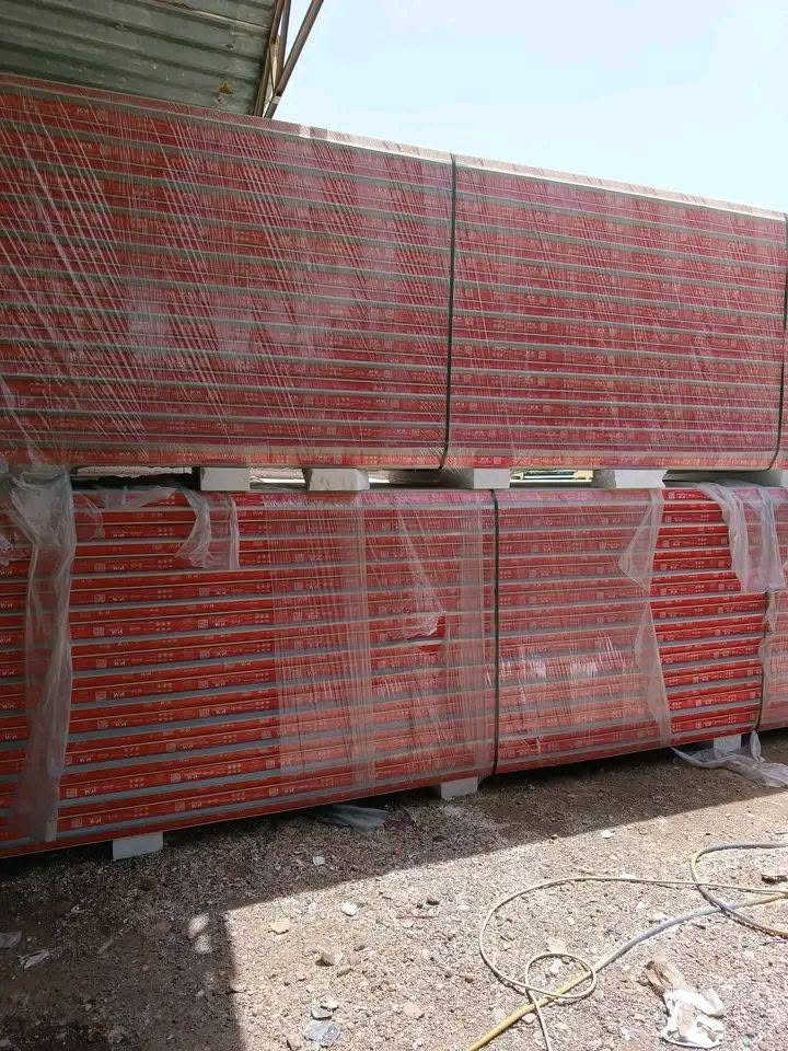 يوجد لدينا سندويج جداري+وسقفي جديد فقط كافة القياسات متوفره البصره الاتصال *********** بي وات ساب 
واصل ب 12.500 جميع مناطق البصره البصرة, العراق
