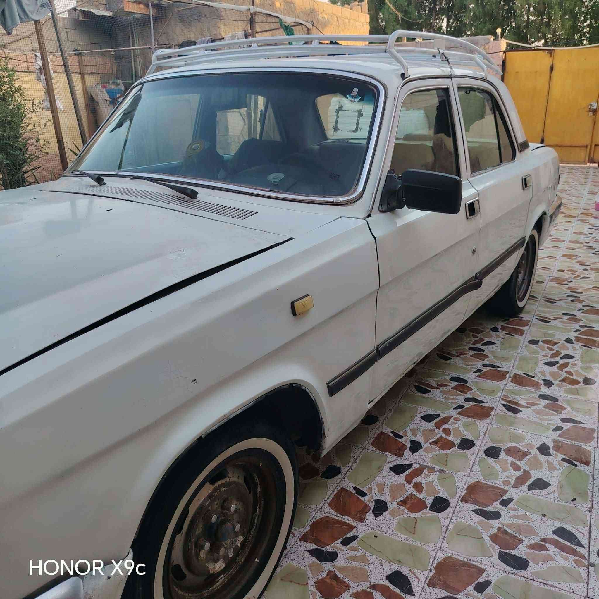 للبيع...
مكينه وكير ونجي حداديه سيدان14 لايت زنون تبريد عوزه راديتر ..
السعر 28 وبيه مجال 
مكلف بلنشر 
هذا رقم صاحبهه 
***********

نص مكتوب في الصور:
- HONOR X9c