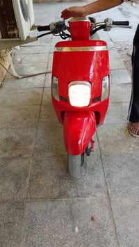 دراجه للبيع 07810031454 سعره 900وبيه مجال