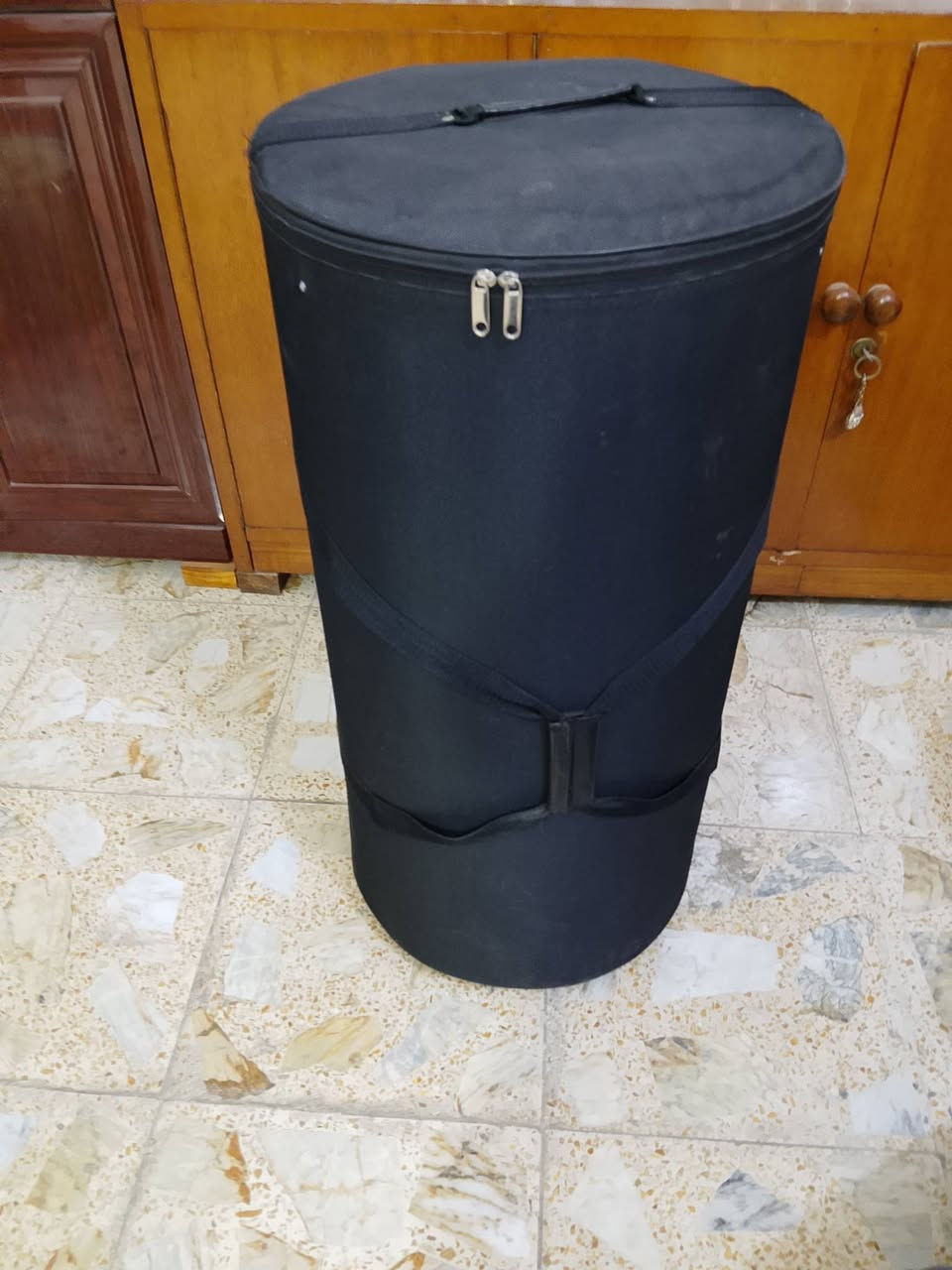 السلام عليكم عندي هاذا استاند كاميرات كبير جديد للبيع
هاذا رقمي بي واتساب ***********
