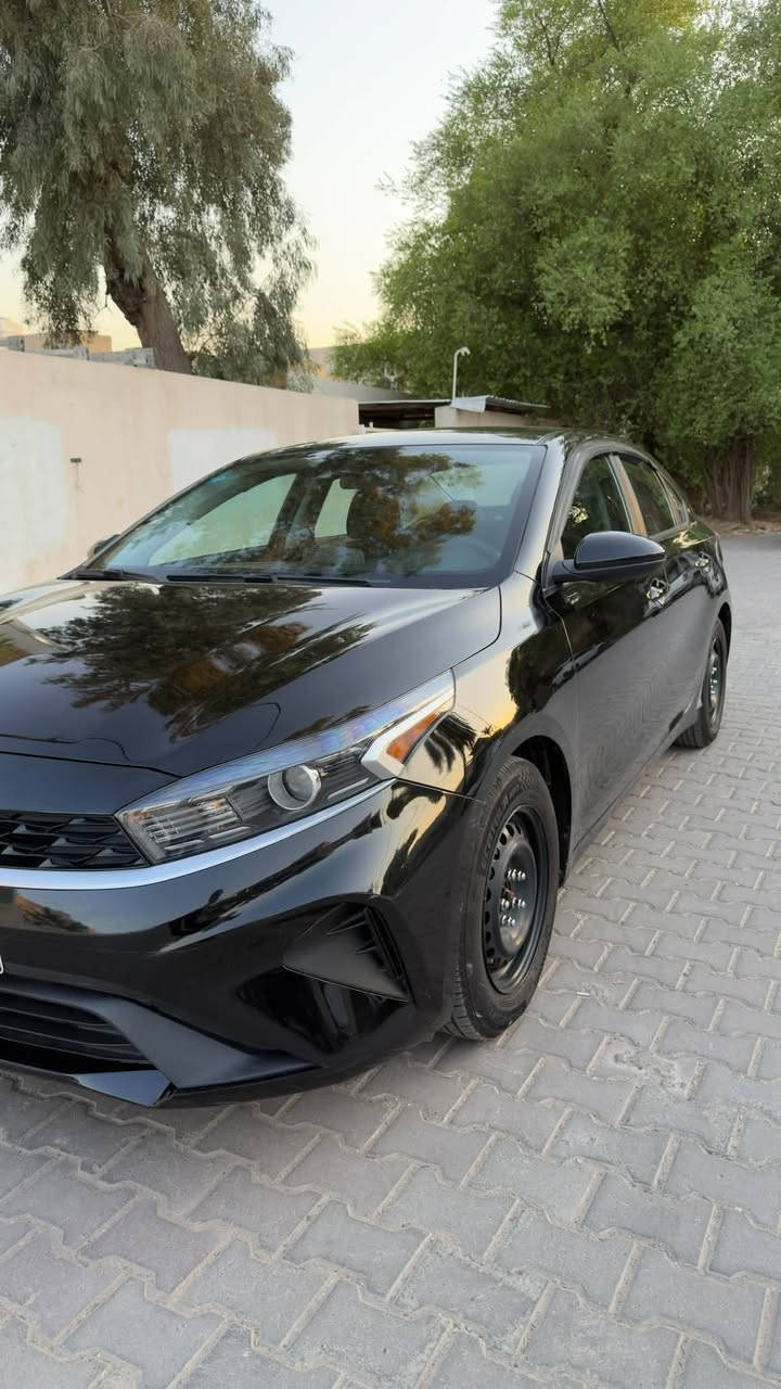 السلام عليكم للبيع كيا فورتي 2023 وارد امريكي حادث بسيط باب خلفي وهلال ومصبوغ على كدها محرك 2000 ماشية 52 السيارة جديدة وبدون نقص رقم بغداد بسمي السعر 138 وبيها مجال حك الجية للاستفسار *********** مكاني بغداد التاجيات قرب المرور

