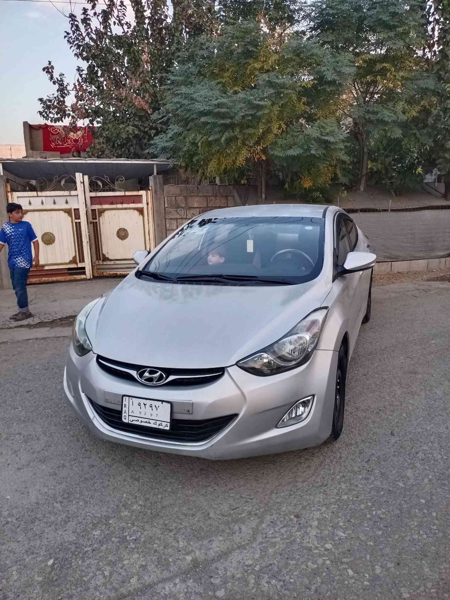 النترا • ٢٠١٢ • بلا كود