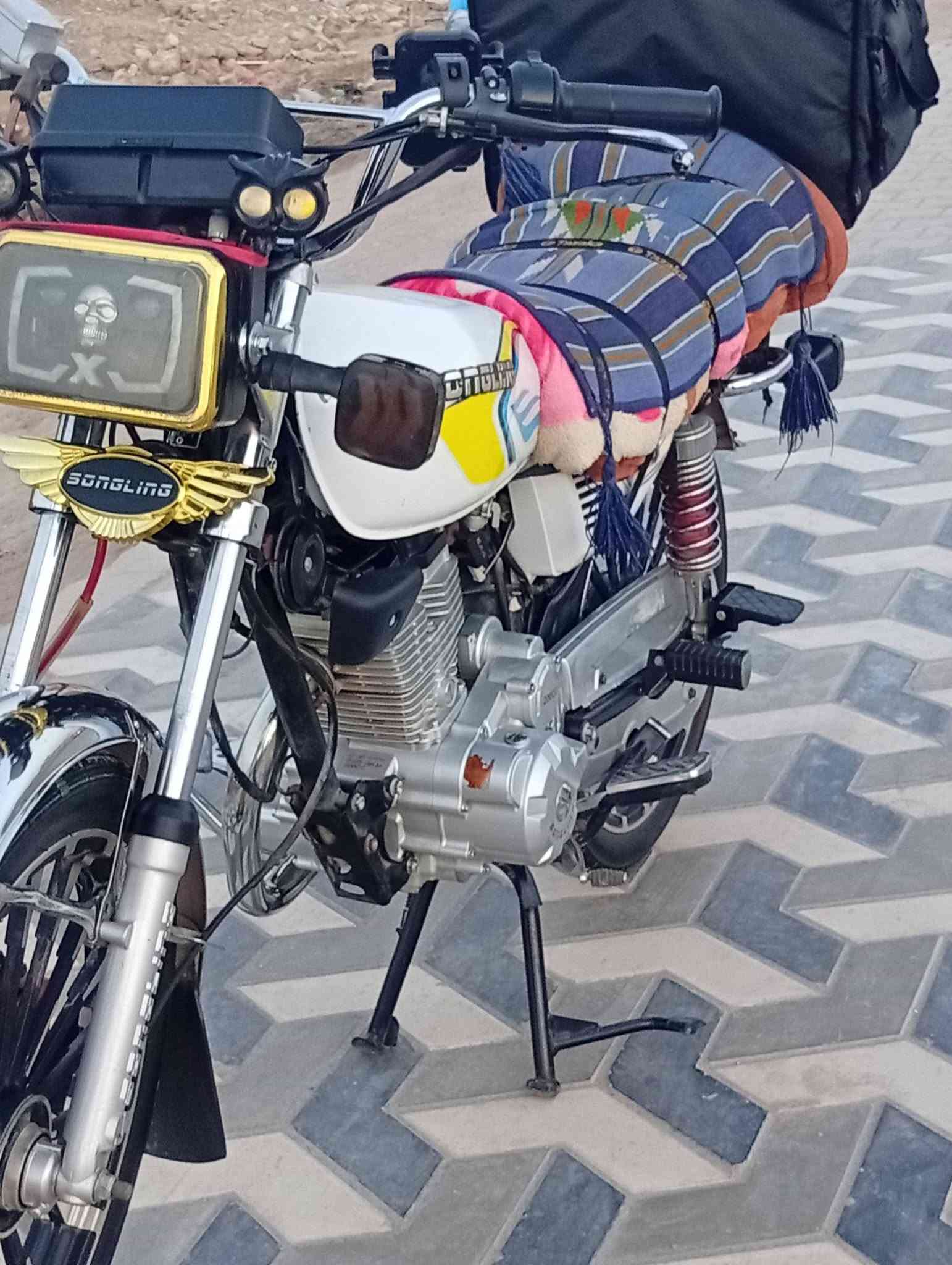 سيفان • ٢٠٠ • ٢٠٢٥