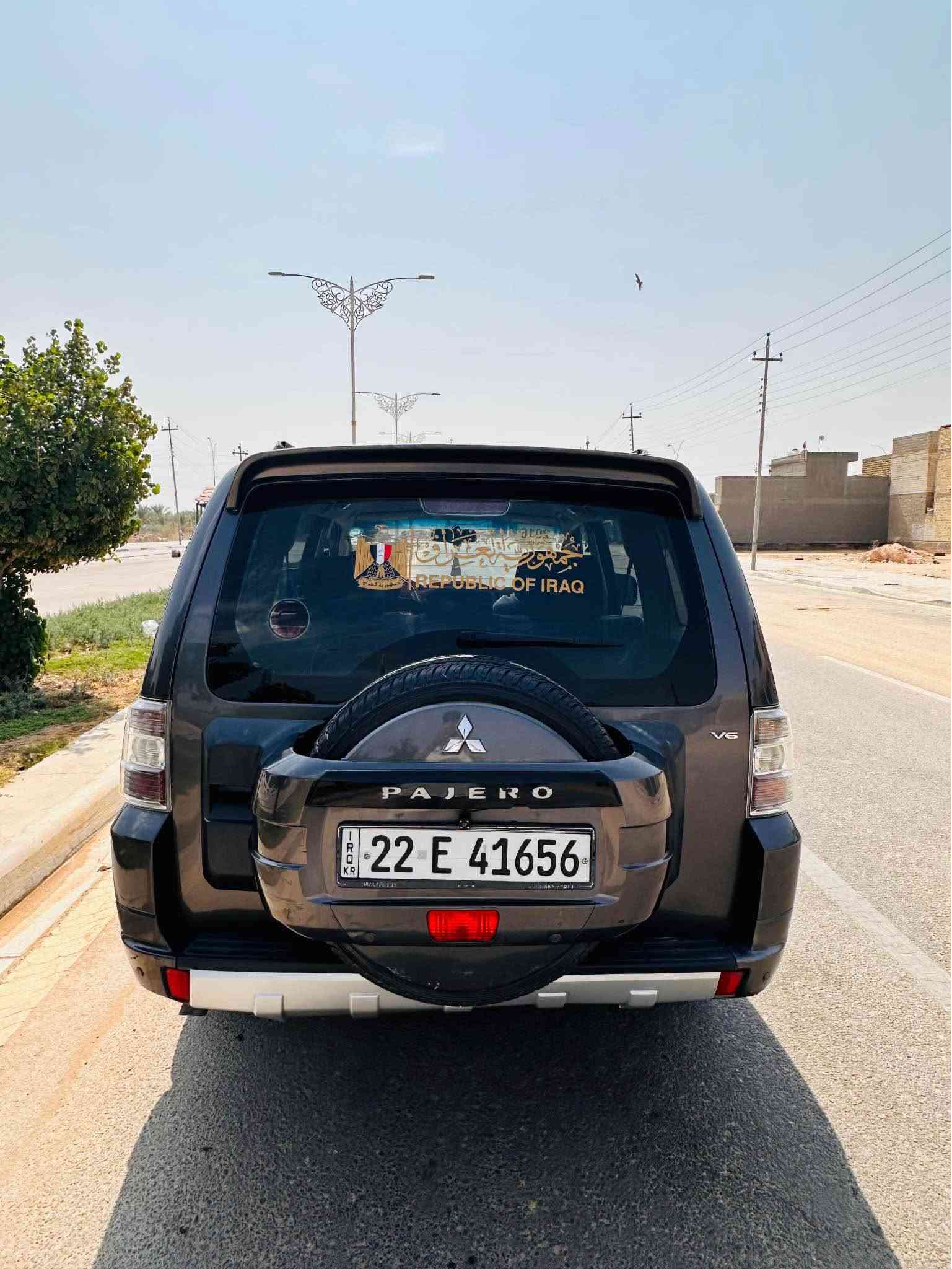 ‏
للبيع ‏ باجيرو 2016 حبتور  …GLS خليجي 
محرك 3500   v6  
رقم اربيل بسمي تحويل مباشر 
بيها صبغ 3 قطع جاملغ والبنيد والباب ملاون 
السعر 122 
ماكو هيج سعر سياره موديل 2016
بيع سريع

———المواصفات———
التبريد ثلاث قطع 
سبعه راكب
كشاف + زراكات لايت
داخل   صاج 
حساسات خلفيه
لايت زنون الاصلي العالي وناصي 
اشارات بالمري  +شفط 
كراسي مخمل 
دفع خلفي و رباعي وثقيل وخفيف 
السيارة نضيفه جدا
جاهزة بدون اي نقص
 مكان السيارة كربلاء 
***********

غير متواجد على الخاص الشراي يتصل Singapore
