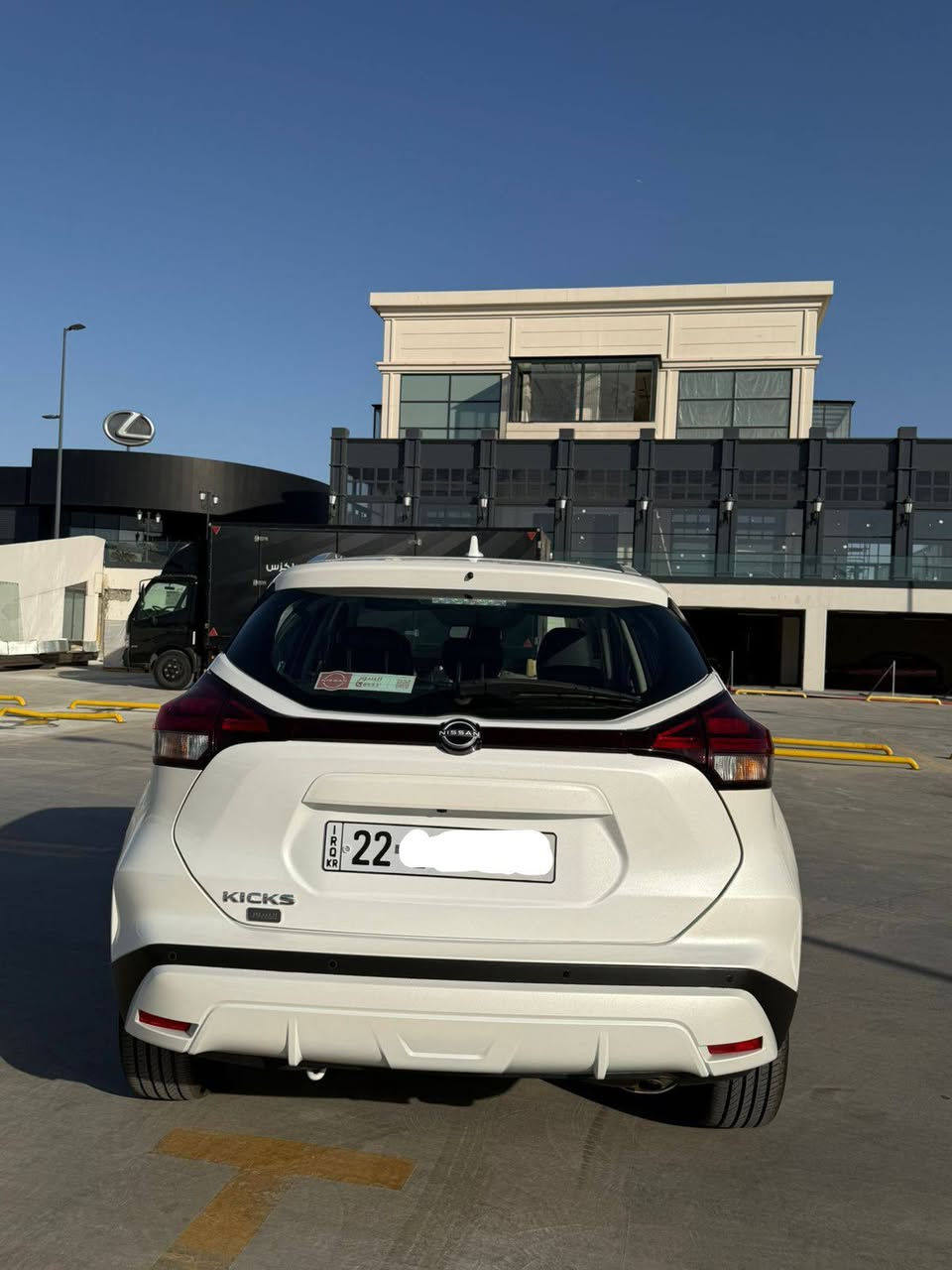 nissan kicks 2024 sL
نیسان کیکس 2024 SL
فول فوف فولی خەلیجییە بەخۆم لەشەریکەی سور دەرم هیناوە ڕەقەمم کردووە
13000kmرۆیشتووە
زەمانی شەریکەی هەیە
هەزەی 2ساڵە
هیچ هیچی نییە .
سعرەک بەتەحداوە لەخوار هەموو بازارێ 
167و معامەلەکی برایانە
ژمارە مۆبایلم داناوە 
whats app  *********** أربيل, العراق

