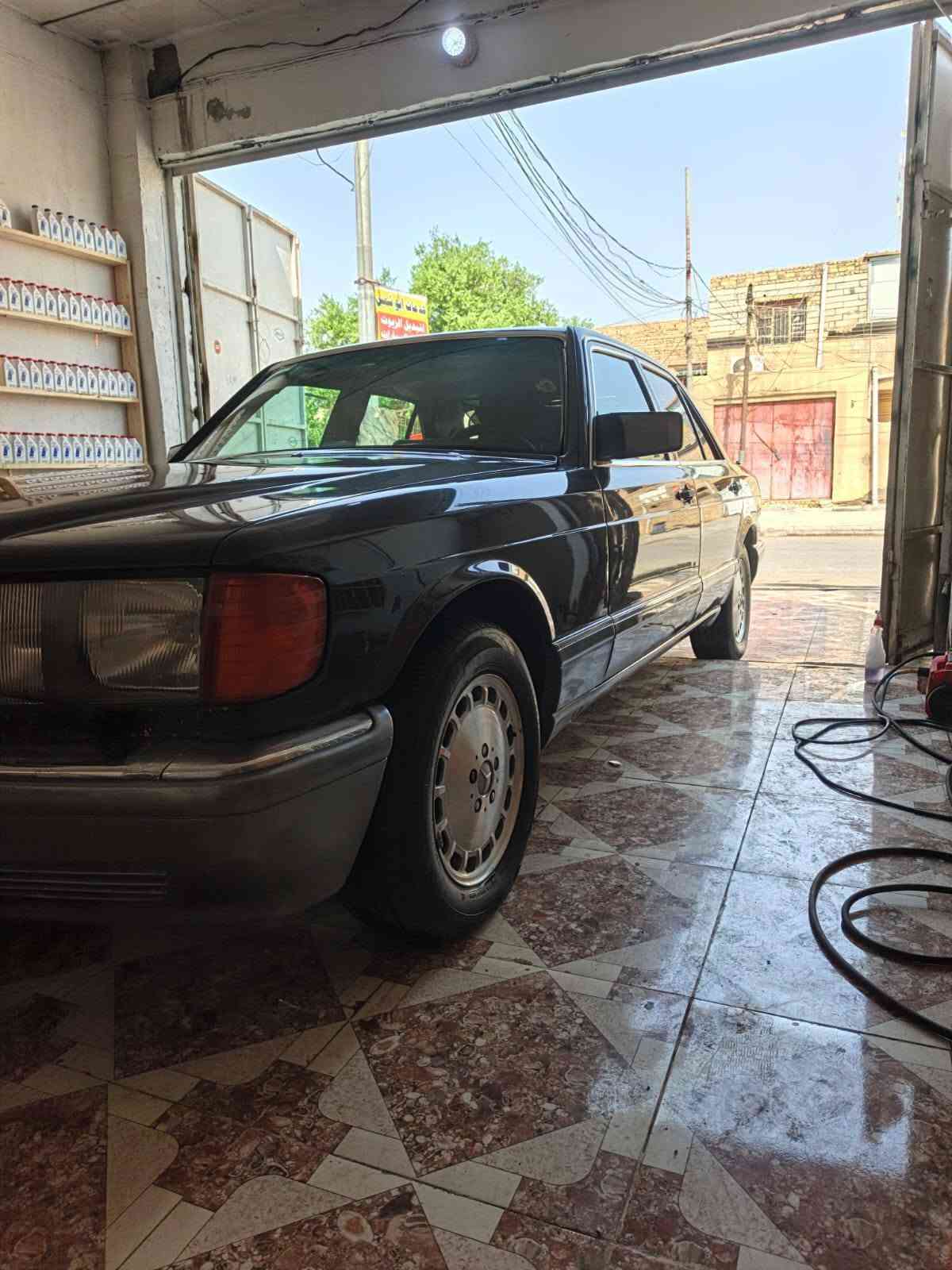 مارسيدس جامبو • موديل 88 • محرك 300